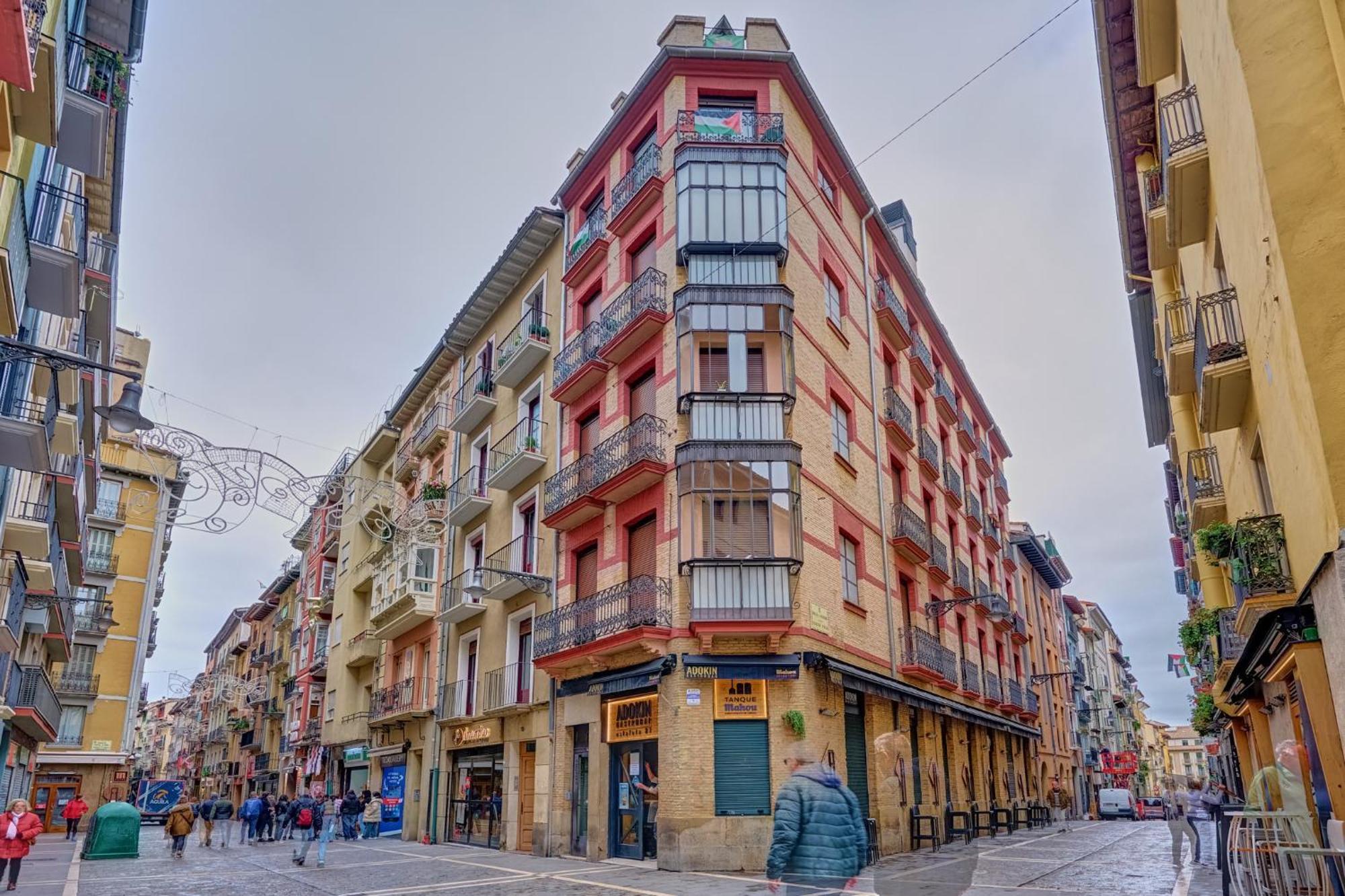 Heart Of Pamplona Apartments I By Clabao Екстериор снимка